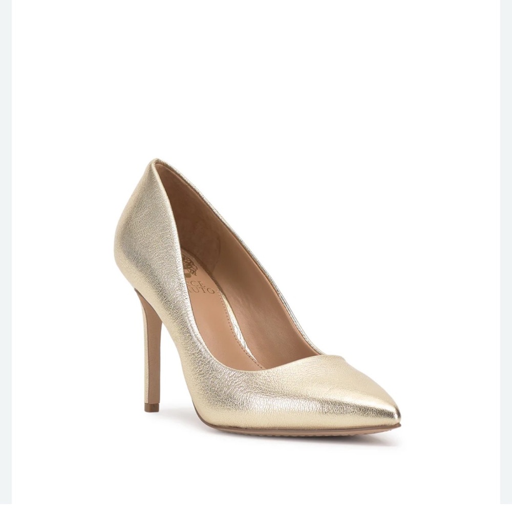 Metallic silver high heel! These are beautiful!